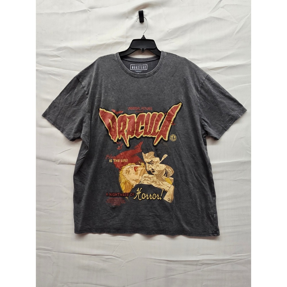 Universal Monsters Dracula Graphic T-Shirt XL Gray Mineral Wash T003209008 NEW